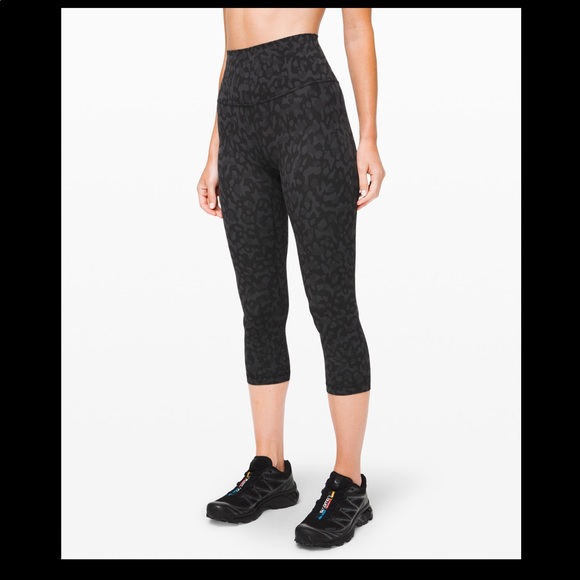 lululemon athletica Pants - NWT Lululemon Align crop 21 Formation Camo Deep